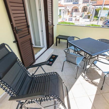Apartment Luiza With Terrace Baška Buitenkant foto