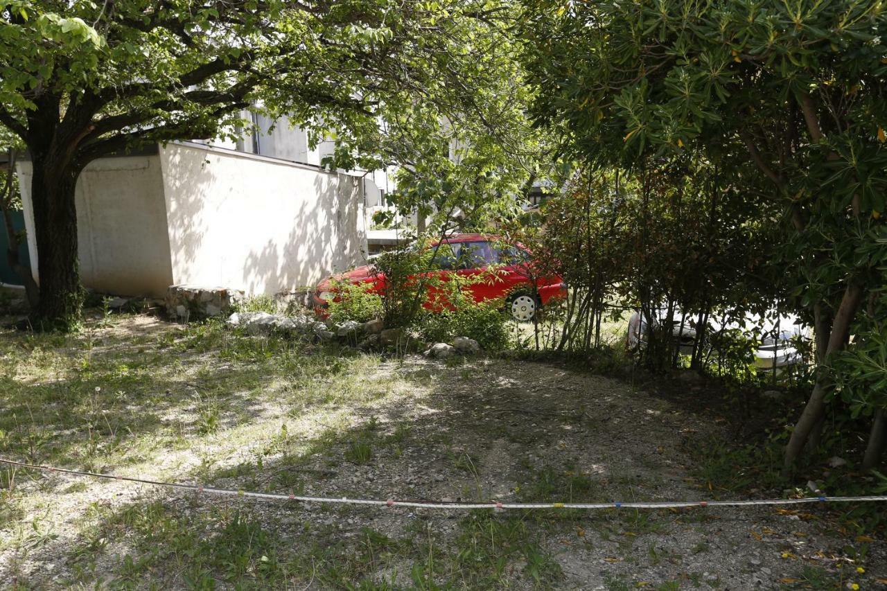 Apartment Luiza With Terrace Baška Buitenkant foto